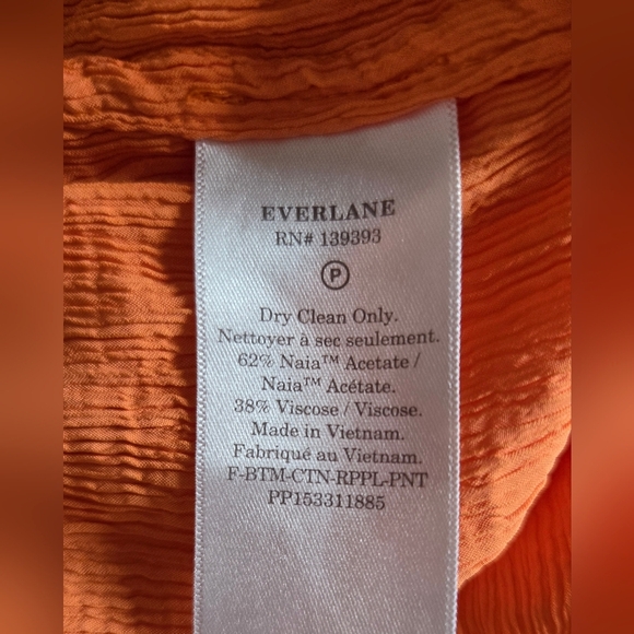 Everlane Flowy Pants - Picture 5 of 7